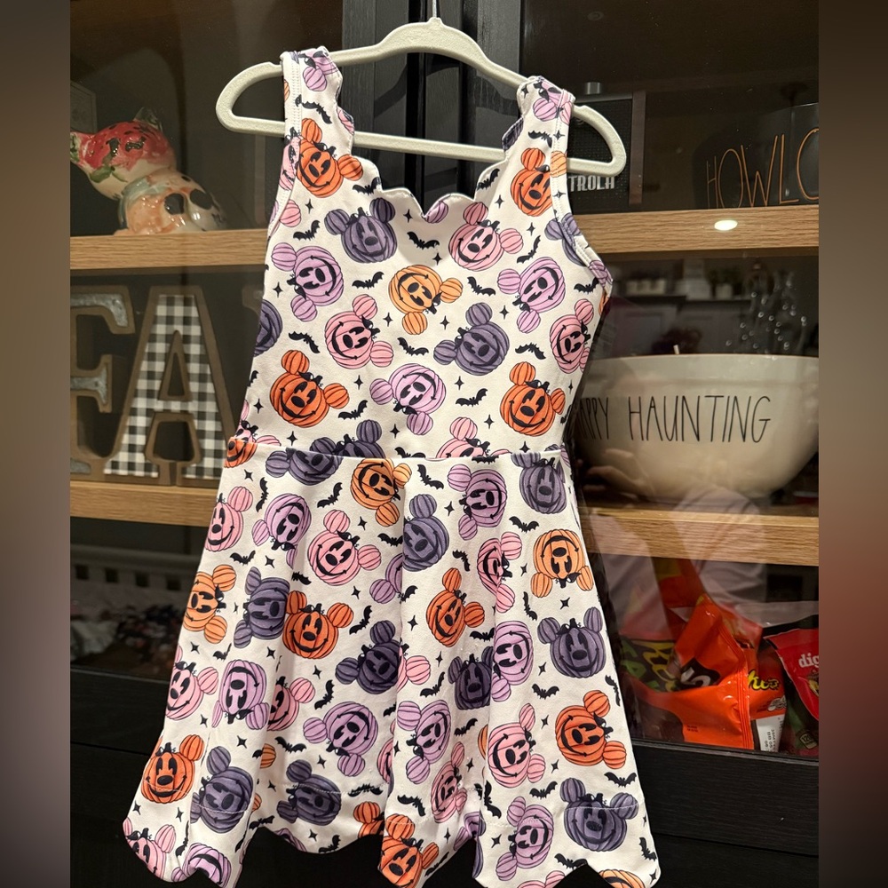The Magic Box Disney Halloween Themed Sleeveless Dress. 3t/4t.